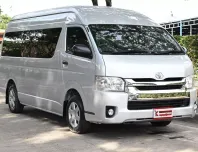 รถตู้ Toyota Commuter 3.0 D4D MT 2017 รถใช้งานในครอบครัวป้ายฟ้า ไมล์ 9 หมื่นกว่าโล