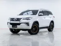 5A840 Toyota Fortuner 2.8 V 4WD SUV 2016 