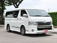 Toyota Ventury 3.0 V 2017 รถตู้ใช้งานในครอบครัวใช้งานน้อย ตัวท๊อปสุด ประตูสไลต์ไฟฟ้า