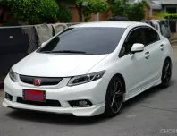 2013 Honda CIVIC 1.8 E i-VTEC รถเก๋ง 4 ประตู 