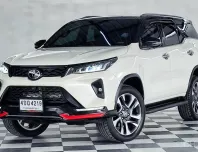 TOYOTA LEGENDER 2.8 V 2 WD เกียร์ออโต้ ปี 2021