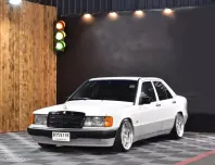 1994 Mercedes-Benz 190E 2 รถเก๋ง 4 ประตู 