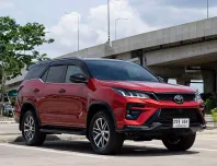 2021 Toyota Fortuner 2.8 Legender SUV รถบ้านมือเดียว