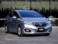 2017 Honda JAZZ 1.5 V i-VTEC รถเก๋ง 5 ประตู 