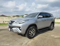 ขาย รถมือสอง 2017 Toyota Fortuner 2.4 V SUV 