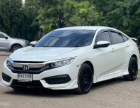 2017 Honda CIVIC 1.8 E i-VTEC รถเก๋ง 4 ประตู รถมือเดียว ดาวน์ 0%