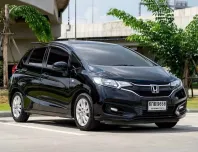 2017 Honda JAZZ 1.5 V+ i-VTEC รถเก๋ง 5 ประตู รถสวย