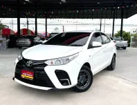 2022 Toyota Yaris Ativ 1.2 Entry รถเก๋ง 4 ประตู ฟรีดาวน์