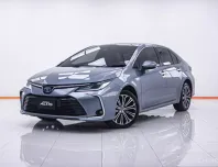 1C303 Toyota Corolla Altis  1.8  Hybrid High รถเก๋ง 4 ประตู 2020 