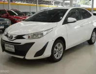 2019 Toyota Yaris Ativ 1.2 E รถเก๋ง 4 ประตู 