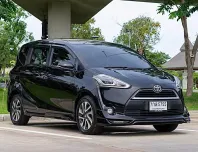 2018 Toyota Sienta 1.5 V mpv รถบ้านแท้