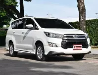 Toyota Innova 2.8 Crysta G 2019 รถบ้านมือเดียวชุดแต่งศูนย์ เจ้าของเดิมเช็คศูนย์ทุกระยะ