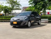 2019 Toyota YARIS 1.2 E รถเก๋ง 5 ประตู 