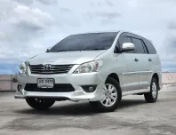 2012 Toyota Innova mpv 