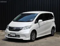 2013 Honda Freed 1.5 EL ท๊อปสุด รถมือเดียว เข้าศูนย์ตลอด