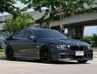 2011 BMW 523i 2.5 รถเก๋ง 4 ประตู 