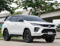 2022 Toyota Fortuner 2.8 GR Sport SUV ออกรถ 0 บาท