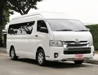 Toyota Hiace 3.0 COMMUTER D4D 2019 รถบ้านใช้งานในครอบครัวเบาะวีไอพี 3 แถว ป้ายฟ้าแท้