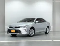 TOYOTA CAMRY 2.5 HYBRID ปี 2016 ผ่อนเริ่มต้น 8,*** ส่งรถฟรีทั่วประเทศ