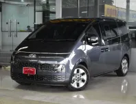 รถบ้านแท้ ไม่ใช่รถเช่า ไม่ใช่รถประมูล 2023 Hyundai STARIA 2.2 SEL รถตู้/VAN รถบ้านมือเดียว