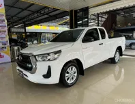 2022 Toyota Hilux Revo 2.4 entry Z edition smartCab รถกระบะ 