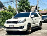 ขายรถ Toyota Fortuner 3.0 V 4WD ปี 2012 SUV 