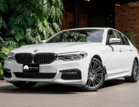 BMW 530e M Sport Plug-in Hybrid รุ่น G30 ปี 2019 ⏱ วิ่งน้อย 27,*** km. หาของขวัญปีใหม่ต้องคันนี้🎁