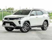 2022 Toyota Fortuner 2.4 Leader SUV 