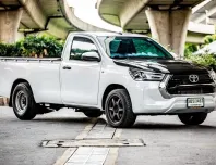 2021 Toyota Hilux Revo 2.8 รถกระบะ ผ่อนเริ่มต้น