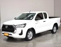 TOYOTA HILUX REVO 2.4 Z EDITION ENTRY ปี 2021 ผ่อนเริ่มต้น 6,***