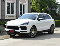 2024 Porsche CAYENNE 3.0 E-Hybrid SUV ออกรถง่าย ขายดาวน์ รถบ้านมือเดียว ไมล์น้อย 