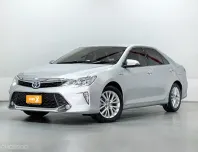 TOYOTA CAMRY 2.5 HYBRID ปี 2016 ผ่อนเริ่มต้น 8,***