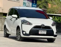 2016 Toyota  Sienta  1.5 V รุ่นท็อปสุด จดทะเบียนปี 2017