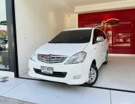 2010 Toyota Innova 2.0 SUV 