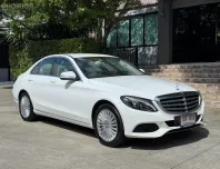 2015 BENZ C180 EXCLUSIVE รถมือเดียวออกป้ายแดง รถวิ่งน้อย เข้าศูนย์ทุกระยะ ไม่เคยมีอุบัติเหตุครับ