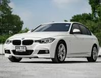 BMW 320d Msport F30 ปี 2014 มือเดียวป้ายแดง สีขาว เบาะแดง สภาพอย่างสวย