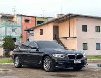 2019 BMW 5 Series 2.0 530e รถเก๋ง 4 ประตู 