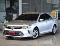 Toyota CAMRY 2.0 G ปี 2016 ไม่เคยติดแก๊สแน่นอน ใช้น้อยเข้าศูนย์ตลอด รถบ้านแท้ สวยเดิม ออกรถ0บาท