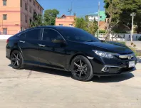 Honda Civic 1.8 EL รุ่นท๊อป รุ่น 4 ประตู(FC) ปี 2019 วิ่ง 44,*** km สีดำ  รถมือเดียว