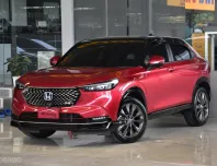 Honda HR-V 1.5 e:HEV RS ปี 2022 สวยสภาพป้ายแดง ไมล์แท้4*,***โล รถบ้านมือเดียว Warranty2027 ฟรีดาวน์