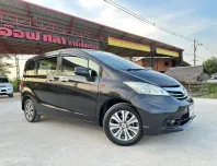 2013 Honda Freed 1.5 E AT รถเก๋ง 5 ประตู 
