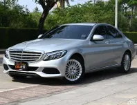 Benz C300 2.1 W205 Blue TEC HYBRID Exclusive 2015 รถบ้านมือเดียวใช้งานน้อยไมล์เพียง 4 หมื่นโล
