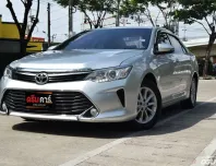 Toyota Camry 2.0 G 2017 รถบ้านมือเดียวตัวไมเนอร์เชนจ์ ฟรีดาวน์ได้