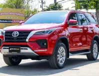 2022 Toyota Fortuner 2.4G สวยกว่านี้ก็ป้ายแดงแล้ว