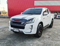 Isuzu D-Max SPACECAB Hi-Lander 1.9 X-Series Z (DVD) เกียร์ธรรมดา ปี 2018 ผ่อนเริ่มต้น 7,*** บาท