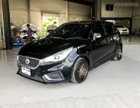 MG3 1.5 V Sunroof เกียร์ออโต้ ปี 2018/2019 ผ่อนเริ่มต้น 4,*** บาท