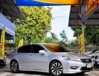Honda Accord 2.0 Hybrid ปี2015 เดิมจัด ประหยัดจริง 20+ Km/ลิตร ไม่เคยมีอุบัติเหตุ สภาพใหม่จัด เดิมๆ