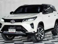 TOYOTA LEGENDER 2.4 V 2 WD เกียร์ออโต้ ปี 2021 