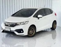 2018 Honda JAZZ 1.5 S i-VTEC รถเก๋ง 5 ประตู ออกรถง่าย
