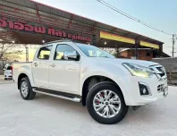 2016 Isuzu D-Max All new Hi-Lander Cab4 1.9 Z MT รถกระบะ 